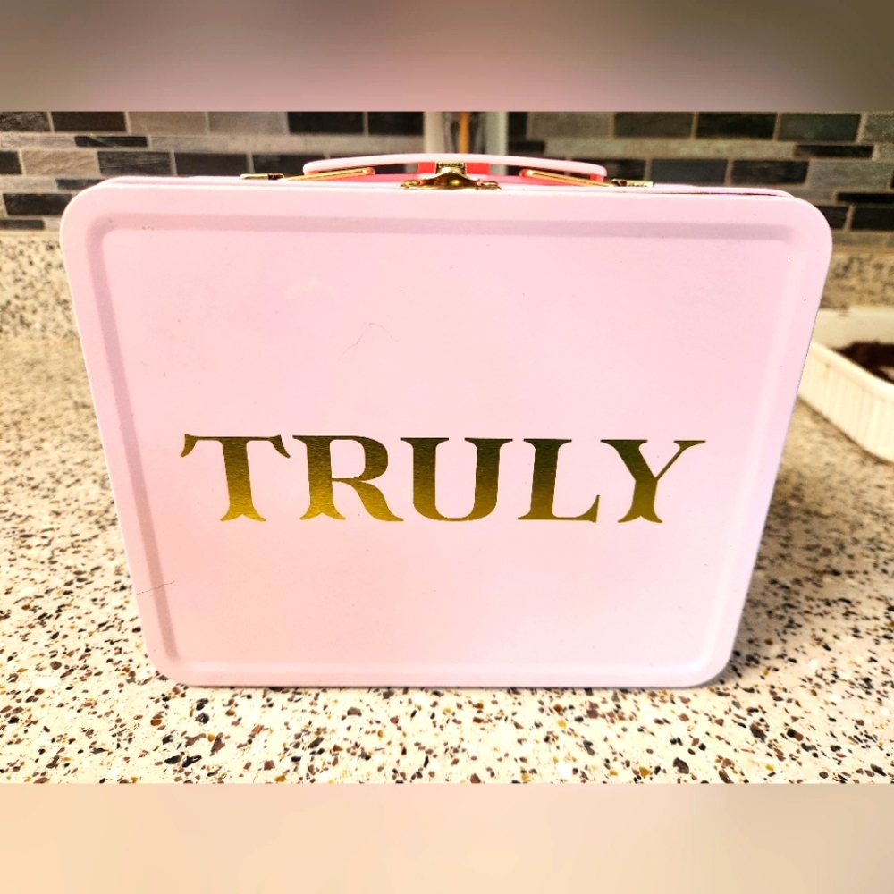TRULY Pink Skincare Tool Box